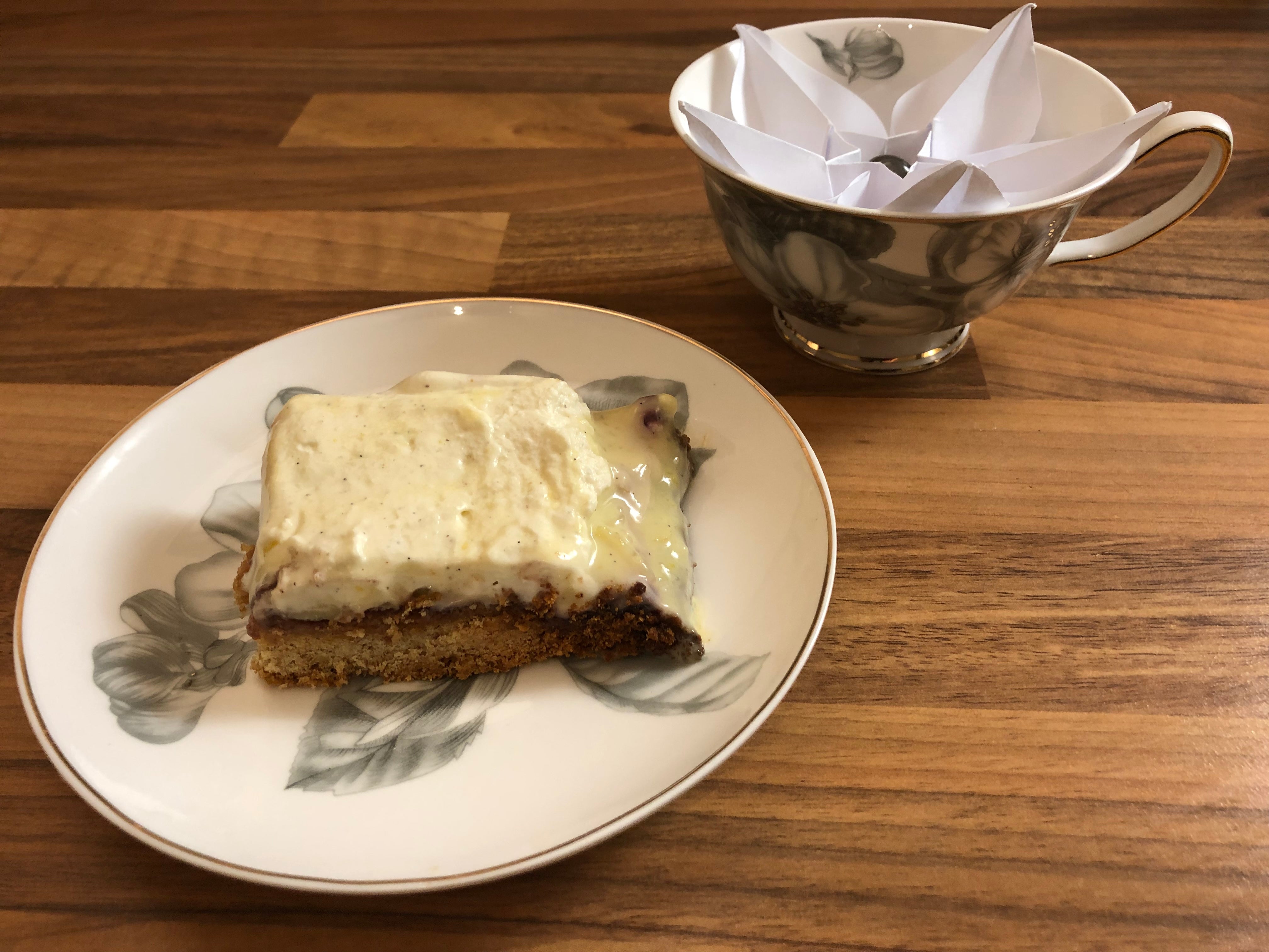 Schichtkuchen mit Mascarpone Creme