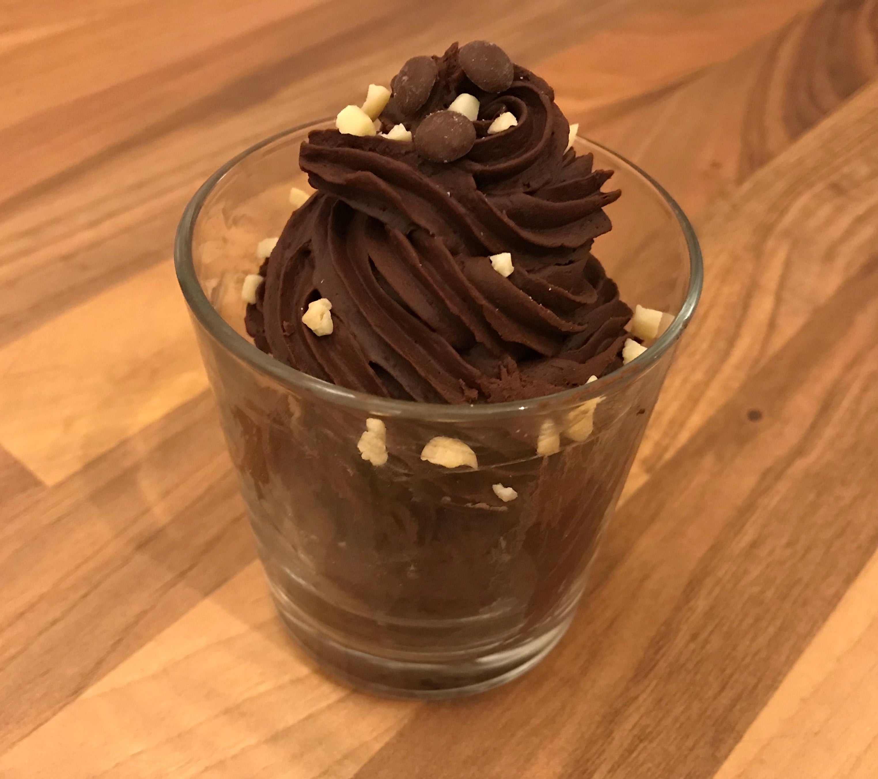 Schokomousse im Glas - Tea Time Rezept